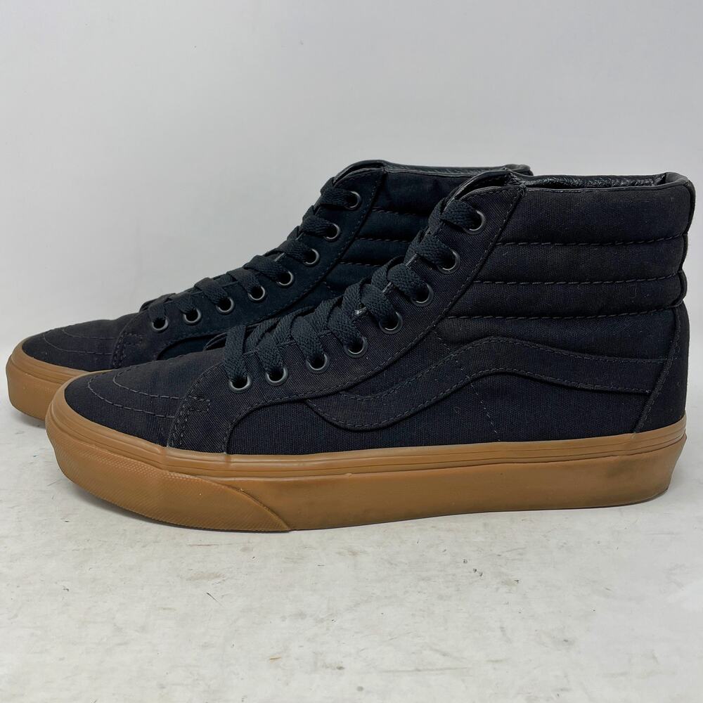 Vans SK8-Hi Black on Black Gum Soles High Tops Mens Size 8 W 9.5
